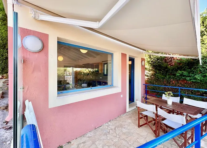 Blu & With Pool By Dadovillas Barbati