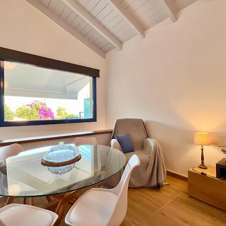 Blu & With Pool By Dadovillas Villa